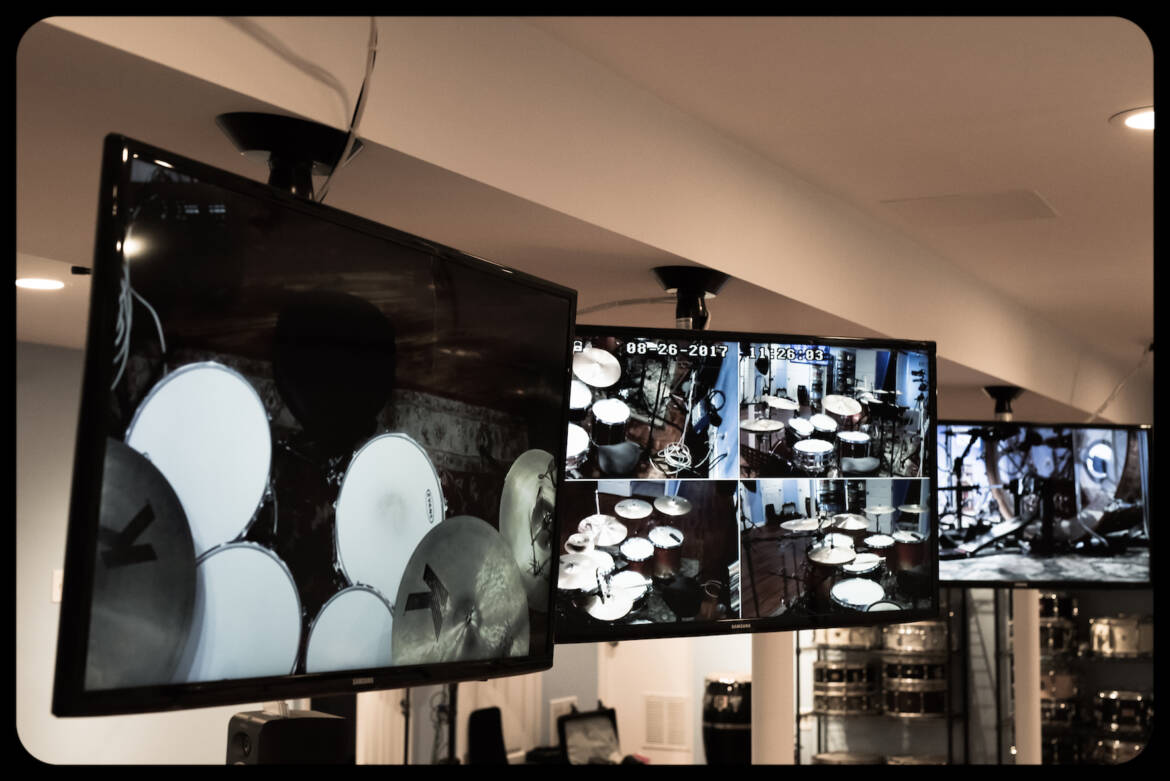 6-Three-flat-screen-monitors-with-snares-in-background.jpg